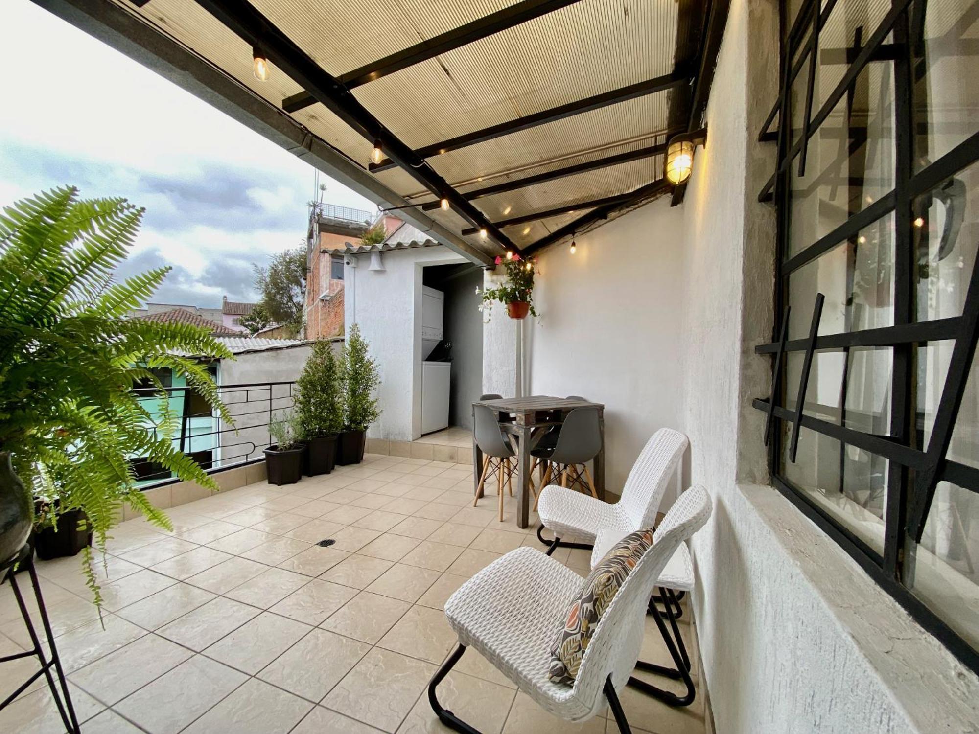 Great Location Quito Apartments Экстерьер фото